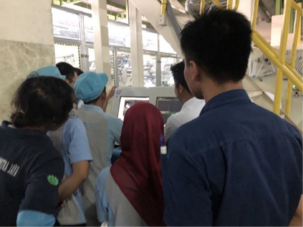 Đào tạo kỹ thuật tại chỗ ở nước ngoài